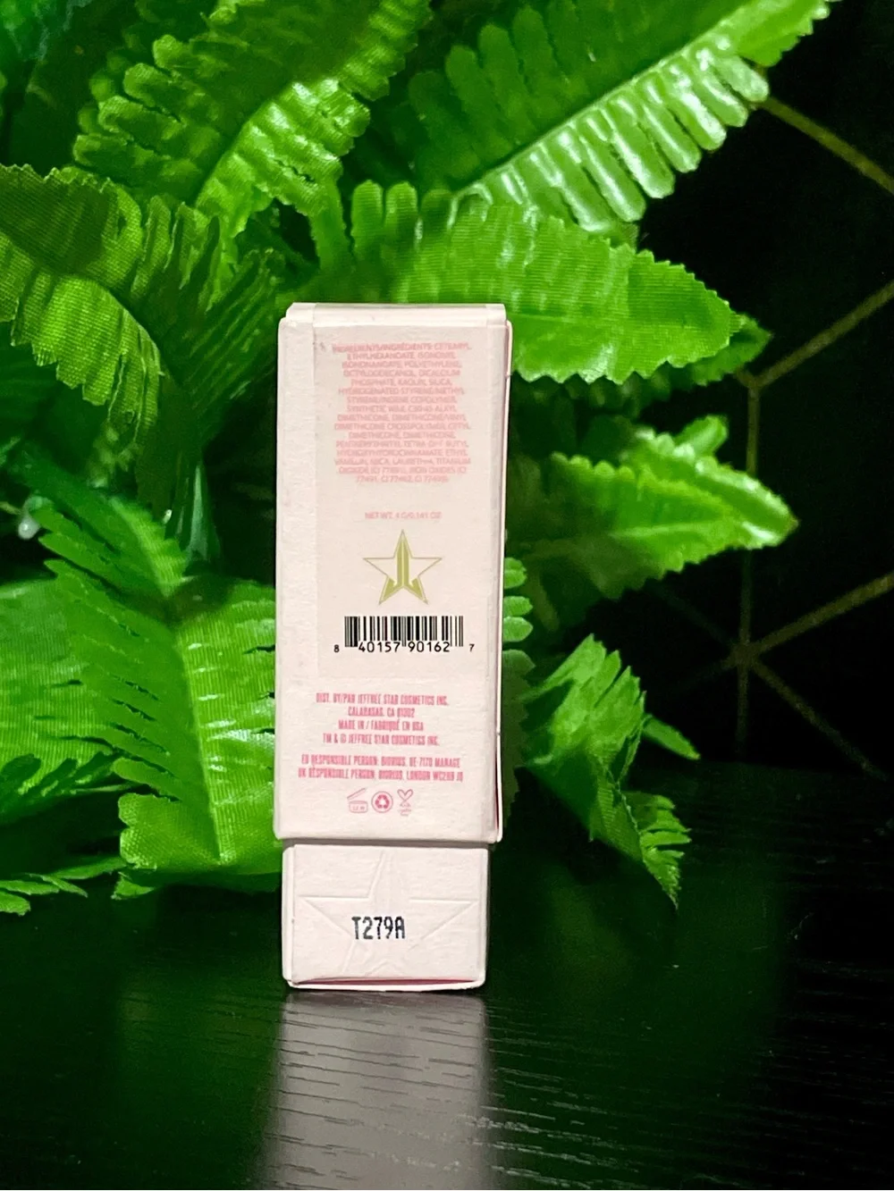 Jeffree Star Velvet Trap Lipstick - Unphazed